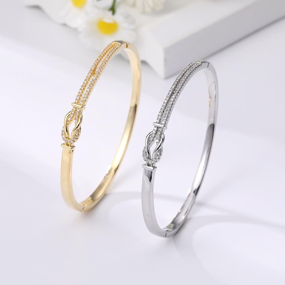 Infinity Symbol Figure Eight Knotted Zircon Bracelet Simple Bracelet Full of Stars Fashion Hand Jewelry