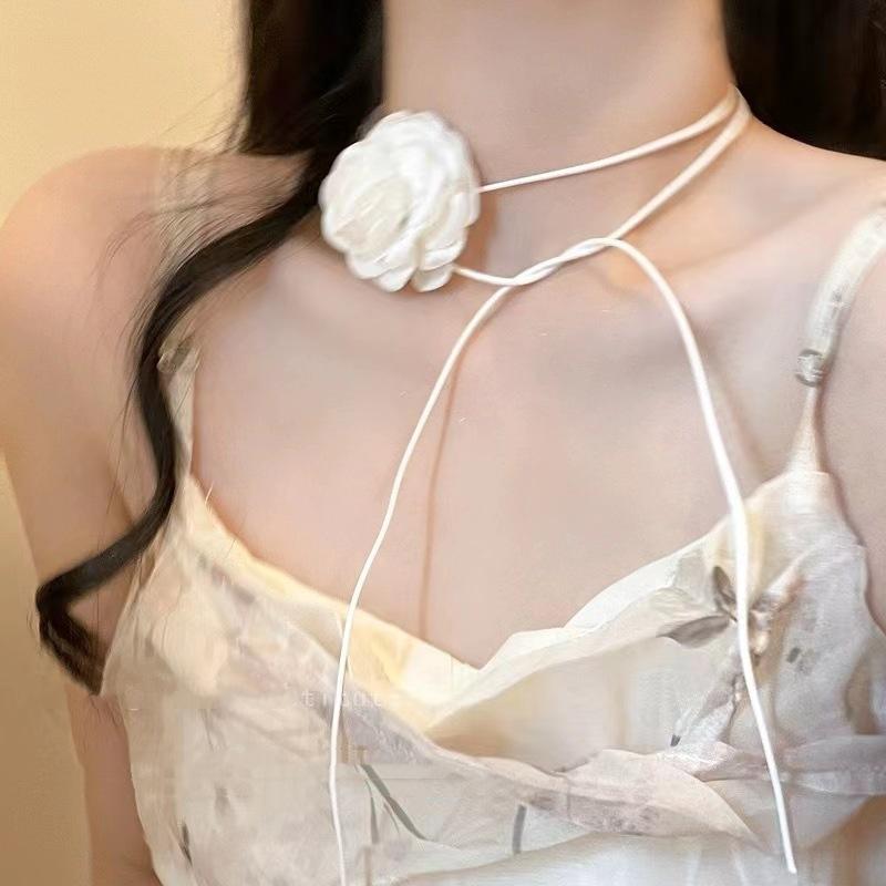 Romantische Vlinder Parel Strik Strikketting Dames Luxe Zijden Lint Zoete Chokers Sleutelbeenketting Temperament Sieraden Cadeau Feest