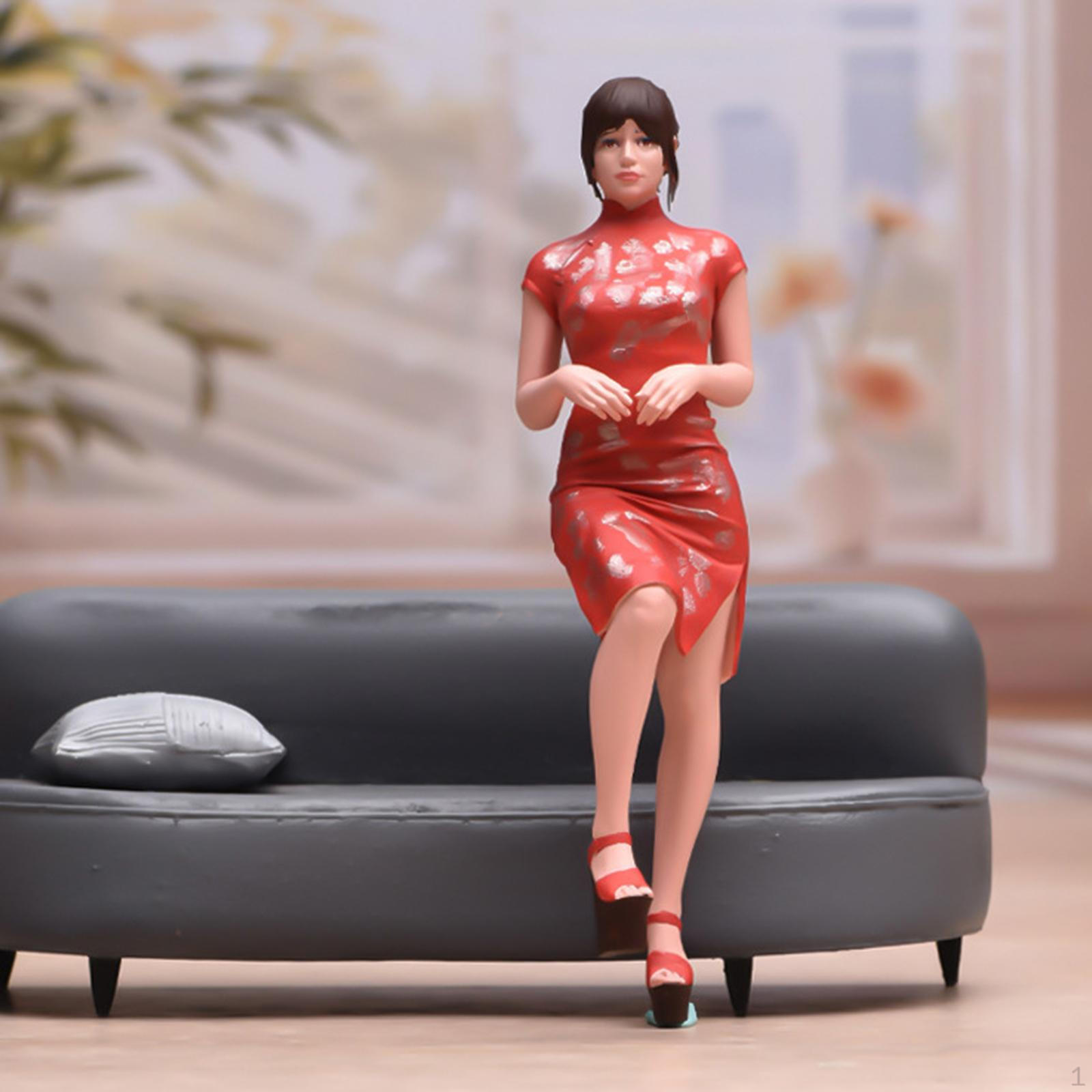 

1:24 Cheongsam Girl Model Tiny People Diorama Scenery Realistic 3D Character Models Resin