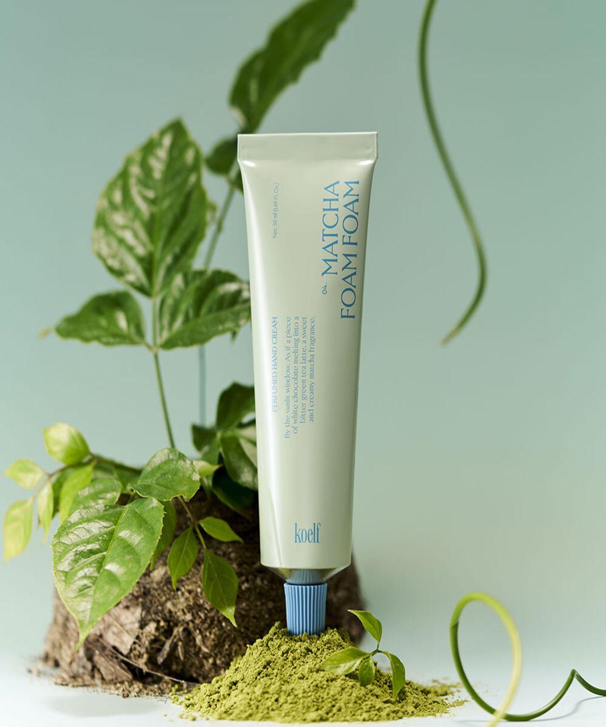 Perfume Hand Cream Carriage Pom-Pom