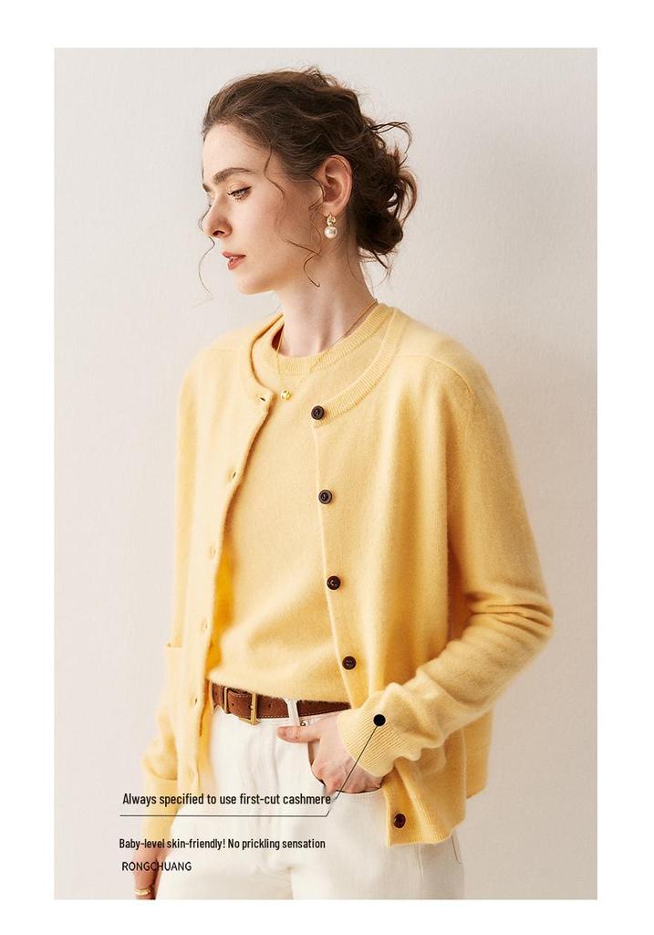 2025 Autumn/Winter Women's Versatile Round Neck Knit Sweater: Casual Solid Color Warm Cardigan.