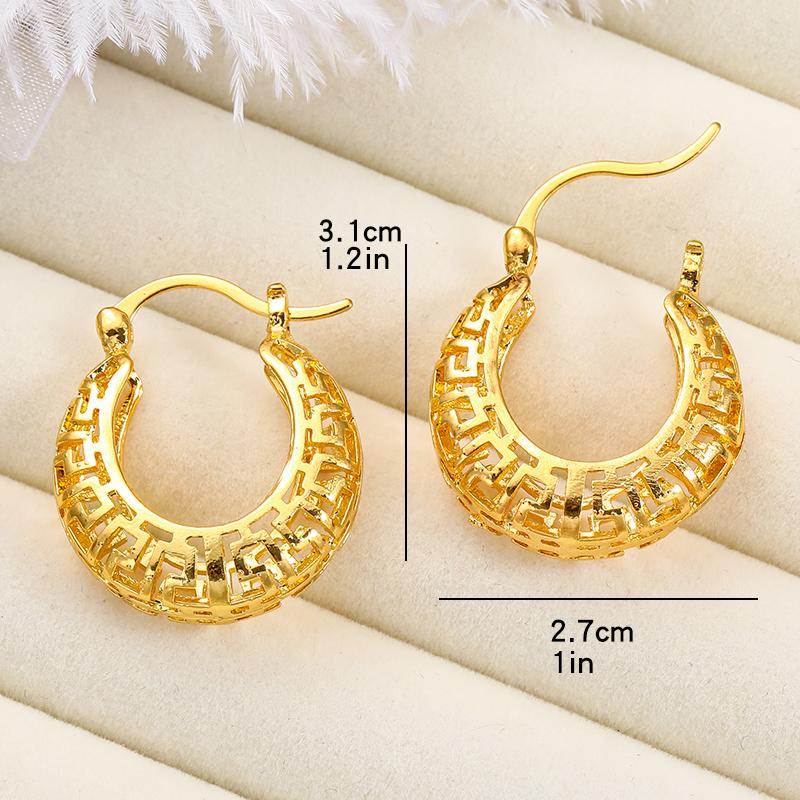 New Gold Color Oval Hollow Out Metal Hoop Earrings For Women Girls Vintege Ethnic Style Charm Jewelry Birthday Gifts