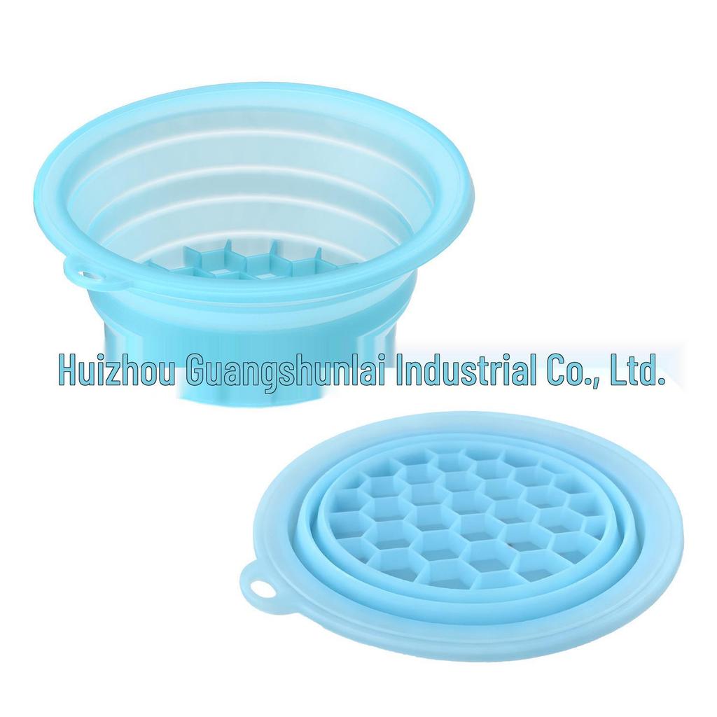 Silicone Ice Cube Tray with Lid: 4-Grid Frozen Soup & Food Storage Box