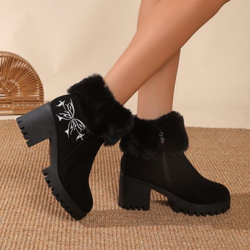 Large size medium heel suede short plush short women's boots autumn and winter new round head side zipper fashion boots women