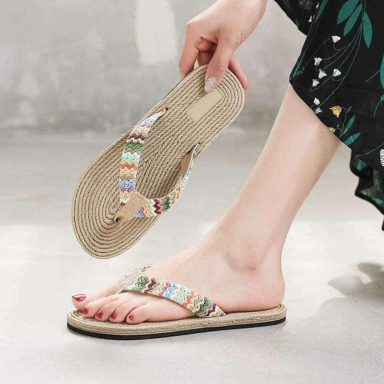 Новый тренд женской моды противоскользящие износостойкие удобная мягкая подошва шлепанцы на плоском каблуке в этническом стиле 41 бежевый 790₽