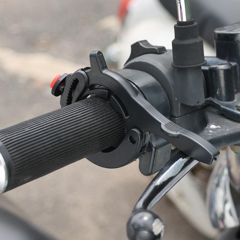 Morsetto Acceleratore Moto Assistente Regolatore di Velocità Fermo Impugnatura Universale Sicuro Flessibile Sblocco con un Clic Manubrio Impugnature Assistenti