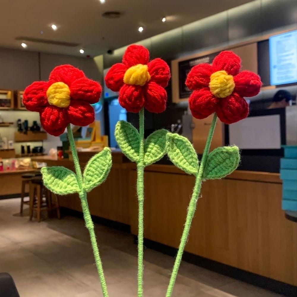 Photography Props Handmade Crochet Heart Bouquet Knitting Wool Love Crochet Flower Bouquet DIY Artificial Flower Friends
