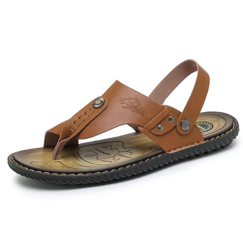 Fashion 2025 New Fashion Casual Leather Slippers Summer Anti-Slip Outdoor Walking Shoes Breathable Soft Bottom Men Slippers Beach San