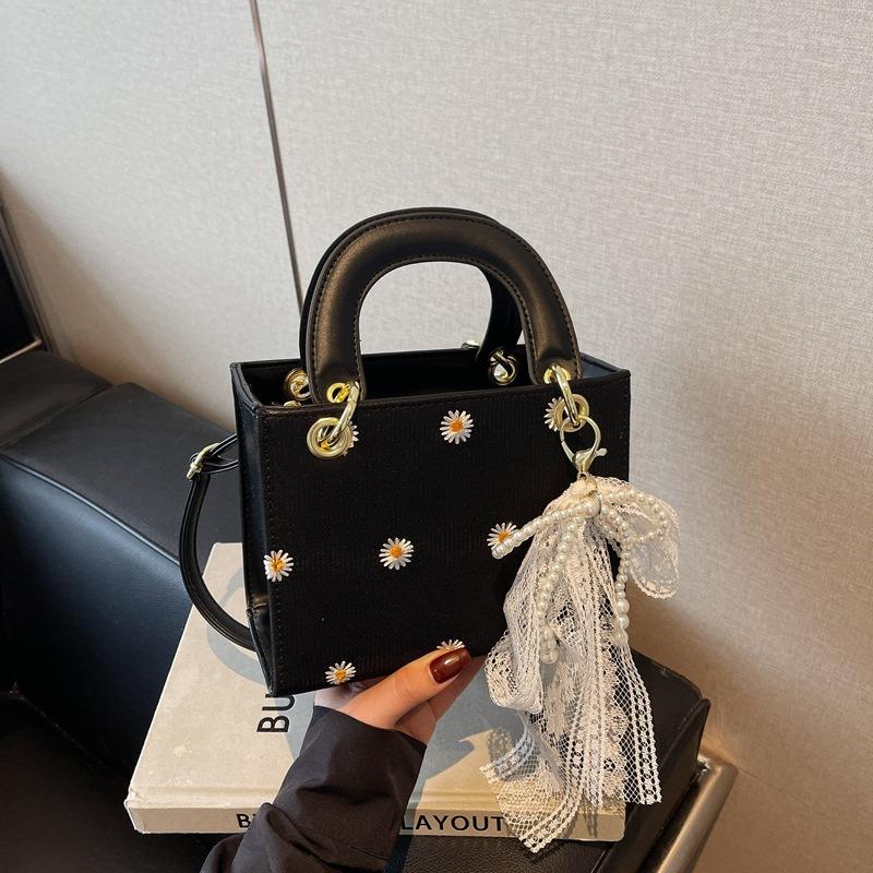Premium Textur tragbare kleine Tasche Damen neue Mode vielseitig einzelne Schulter Prinzessin Diana Tasche Pendler Umhängetasche