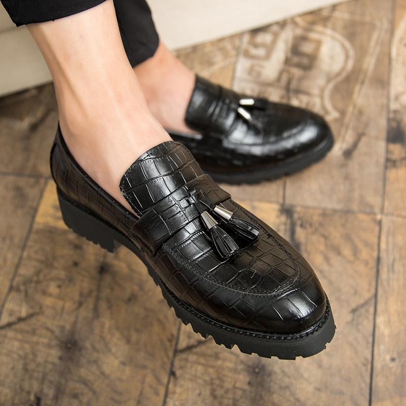 Fashion Men's Hair Stylist Fringed Thick Soled Leather Shoes Fashion Breathable Leather Luxury Brand Mens  Business Formal Party Shoes