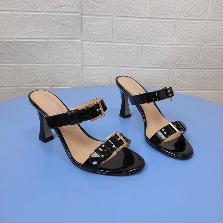 Fashion Shoes Square Heel Slippers Women Summer Slides Beige Heeled Sandals Fashion Block Black Luxury Soft Concise Patent Leather
