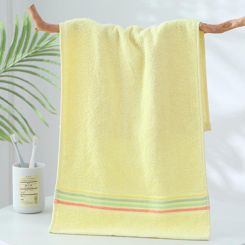 Absorbent Thickened Pure Cotton Bath Towel with Embroidered Souvenir Design
