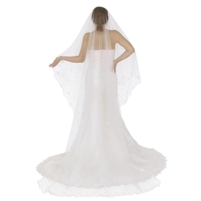 Elegant 2 Tiered Bridal Veils with Flower Studs Perfect For Wedding Ceremony And Bride PhotoShoots Occasion