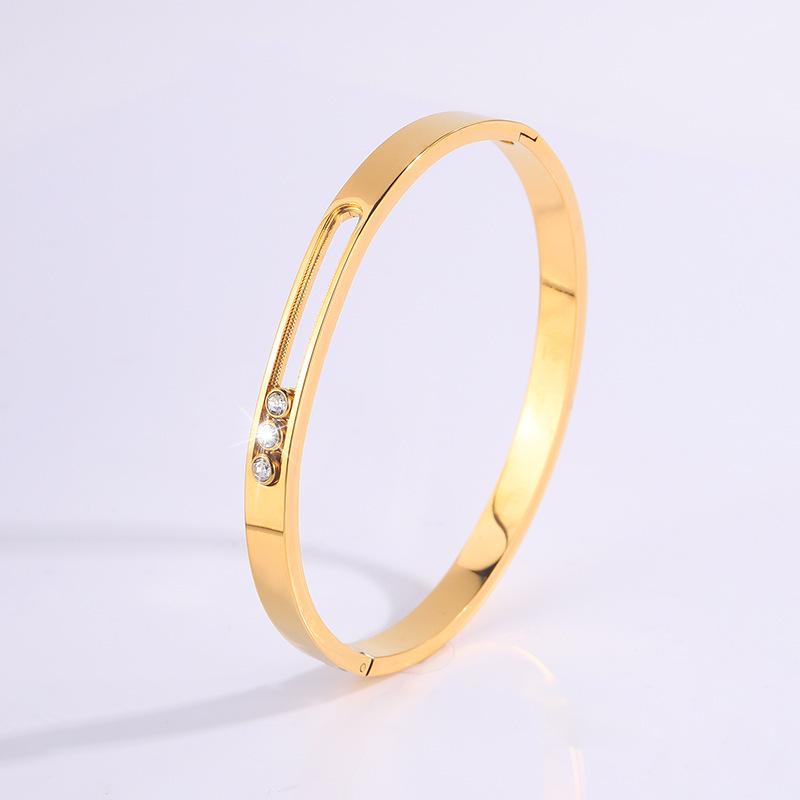 Starry Sky Silver Titanium Steel Bracelet for Women - High-End, Versatile, Full Diamond, Non-Fading Fashion Accessory