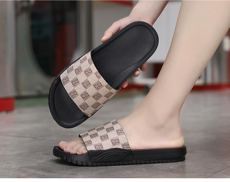 Men's 2024 Genuine Leather Non-Slip Outdoor Beach Slippers - Trendy Single Strap Design