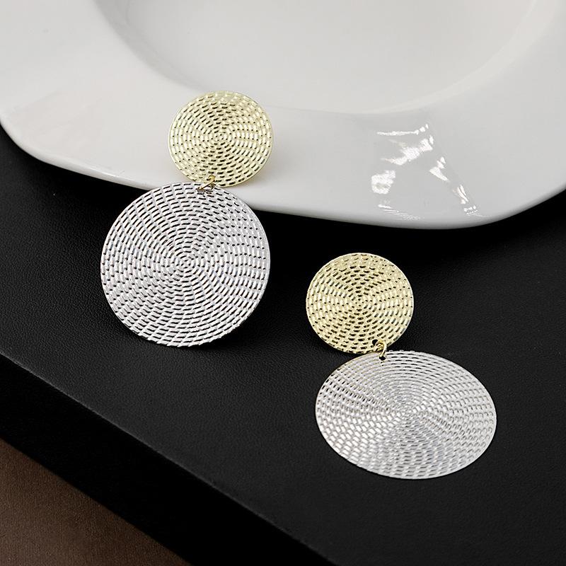 European and American 111 silver needle light luxury exaggerated geometric earrings, temperament round sequins large circle two-color earrings