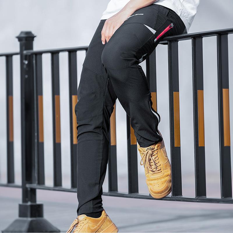 Comfortable Cycling Pants, Breathable Material, Size M, Black