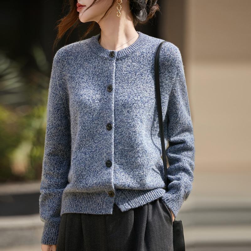 Jesienno-zimowy kardigan z dzianiny w kwiaty: Damski luźny sweter z okrągłym dekoltem, wysokiej klasy odzież wierzchnia z długim rękawem