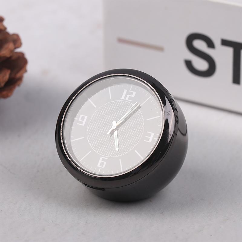 New Car Clock Ornaments Auto Watch Air Vents Outlet Clip Mini Decoration Automotive Dashboard Time Display Clock Car Accessories