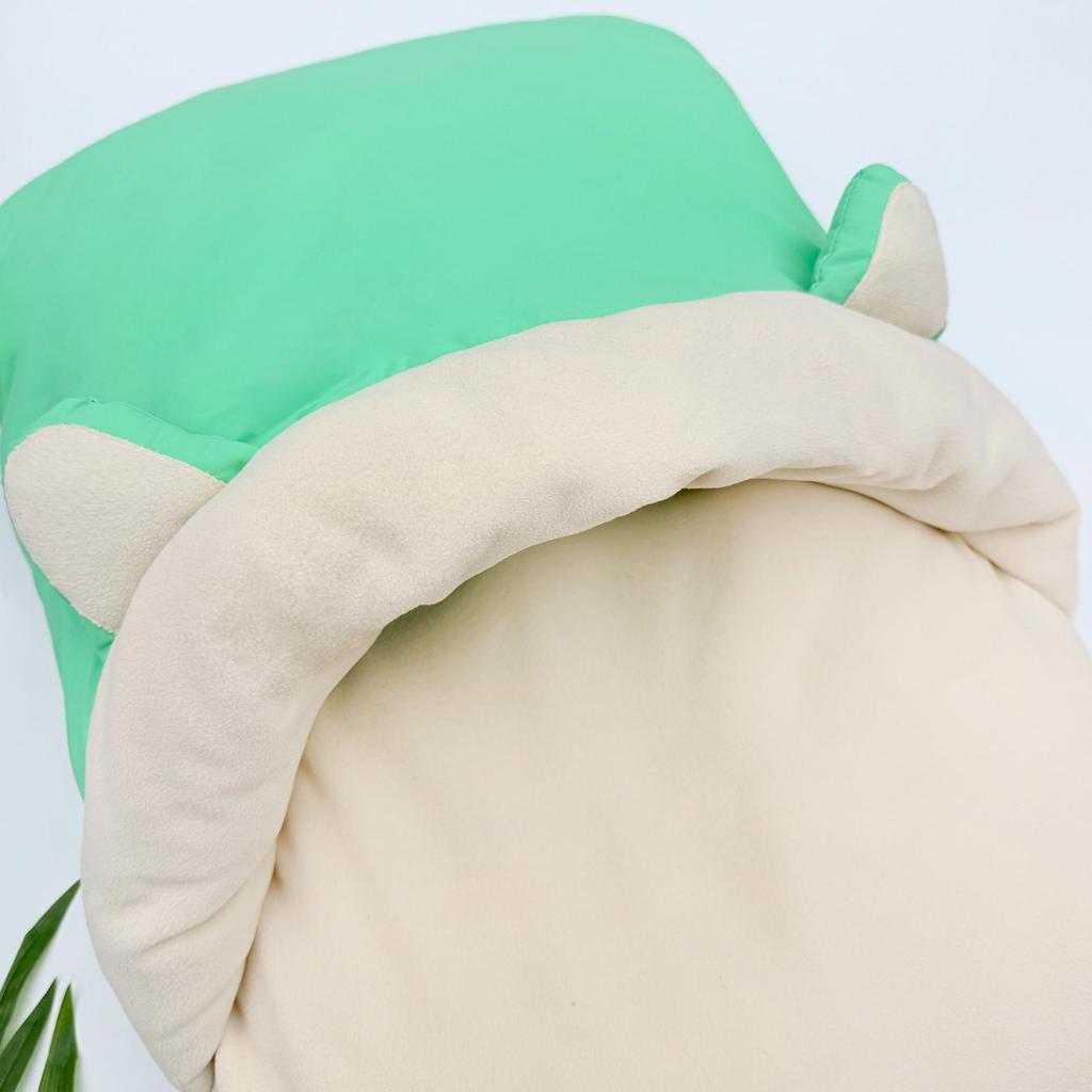 Four Seasons Semi-enclosed Cat Bed: Thickened, Universal Nest for Autumn/Winter