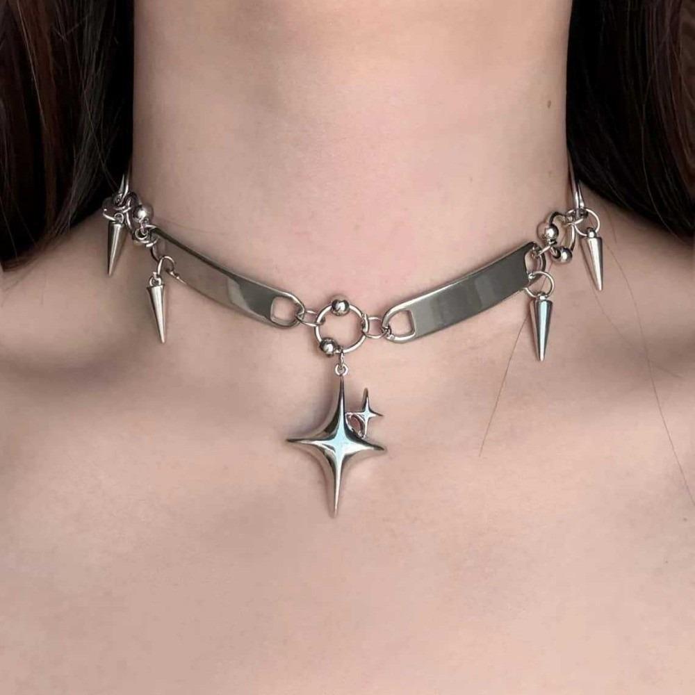 

Silver Punk Star Riveted Choker Y2K Pendant Chain New Spliced Cross Necklace Jewelry 1pc