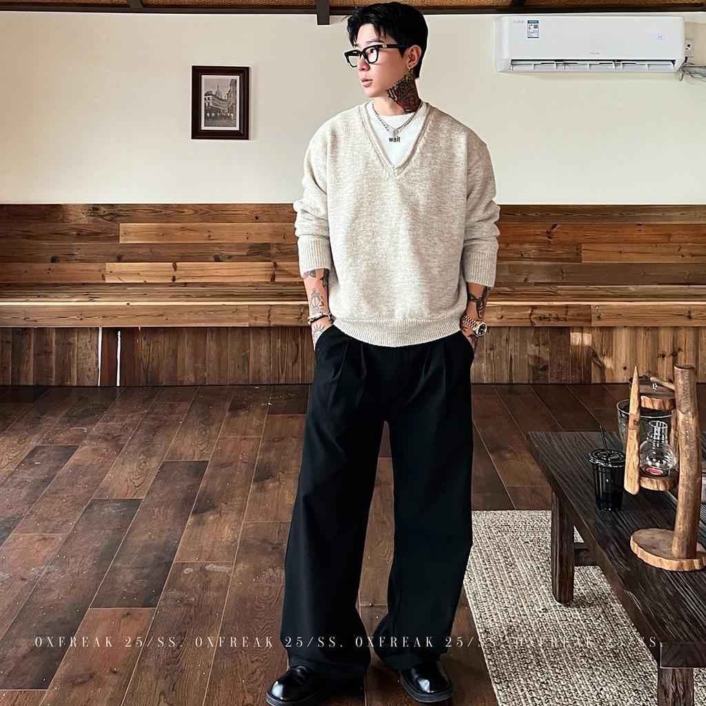 Men's 2025 Autumn/Winter Old Money Style Loose Faux Two-Piece V-Neck Sweater