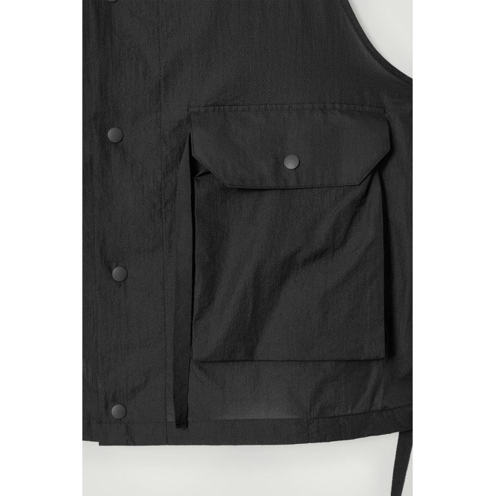 Cos Japan Technical Nylon Hooded Gilet