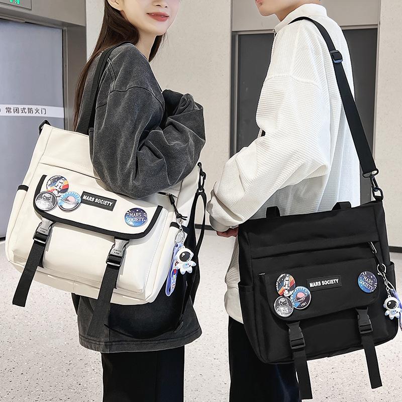 Canvas Bag Tutor Bag Tutor Bag Primary School Students Girls and Boys Multiple Pockets  Hand Held One Shoulder Crossbody Bag Trend