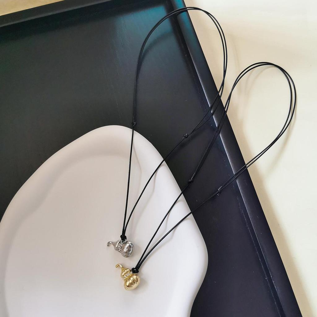 Rhinestone Gourd Pendant Necklace for Women - Clavicle Chain, High-End Light Luxury Sweater Chain
