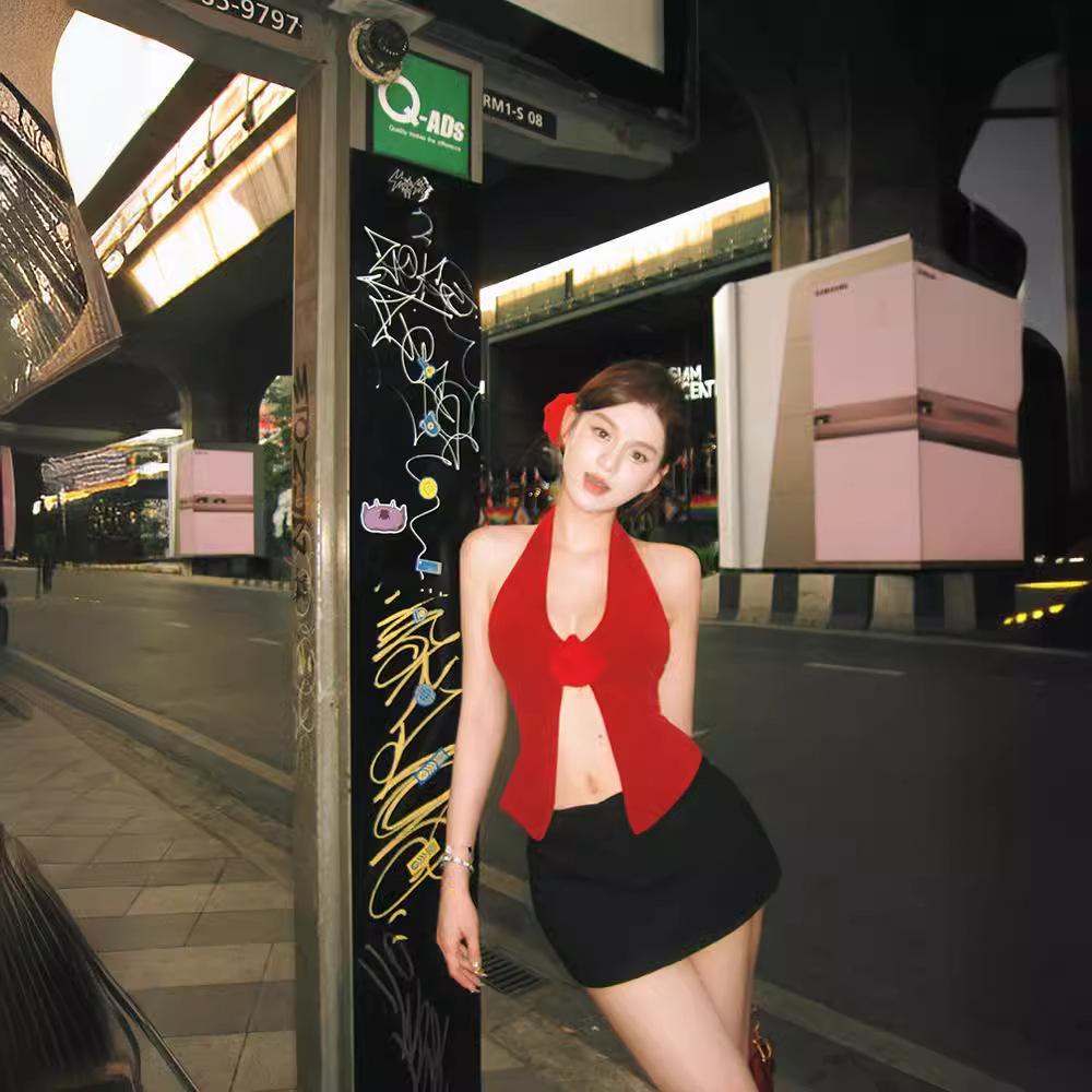 Three-dimensional flower knitted neck sling vest women's summer v-neck sweet hottie sexy red back top