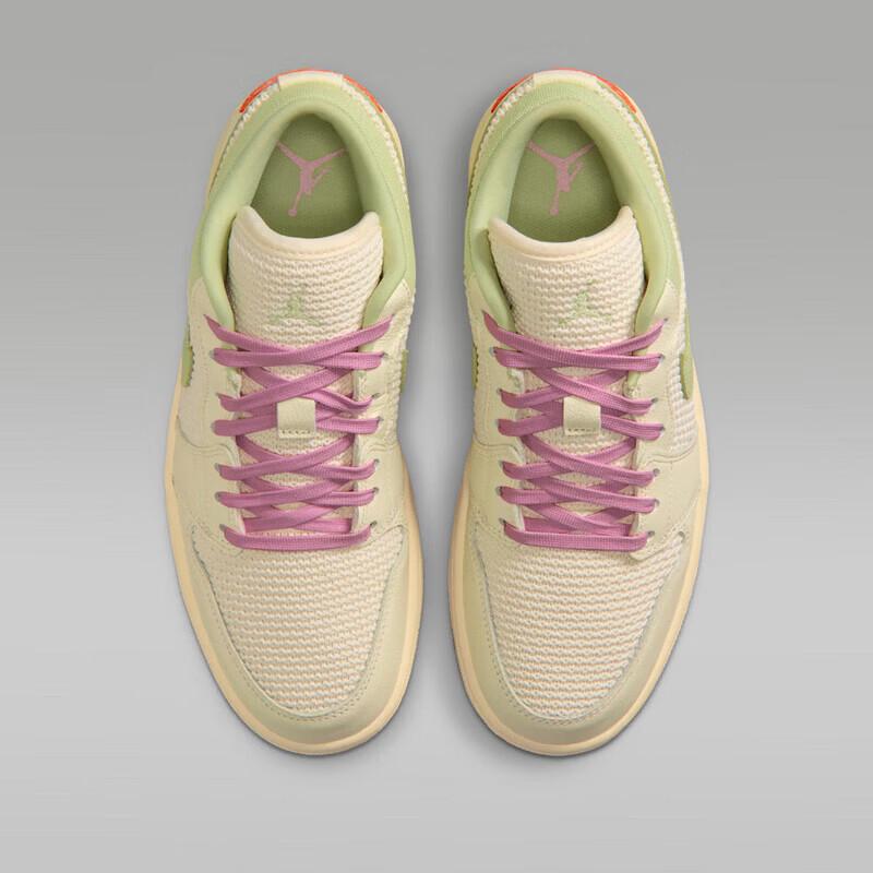 Jordan Women's AJ1 Low-Top Breathable Casual Sneakers