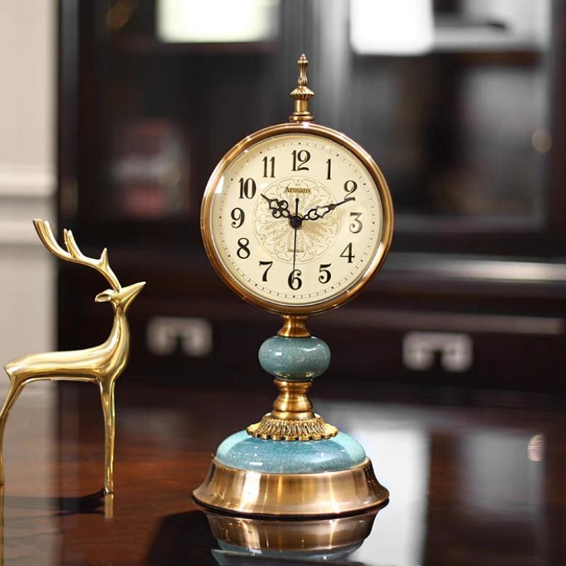 American Style Creative Retro Desktop Clock European Style Silent Clock Study Desk Decoration Home Decor Exquisite Gift