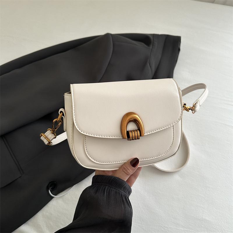 Retro niche underarm bag women's 2025 new trendy fashion Korean saddle bag simple personality shoulder messenger bag