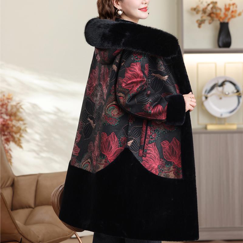 Nositelný z obou stran Dámský dlouhý kabát z umělé kožešiny pro ženy středního věku ve velkých velikostech Zimní svrchní oděv s kapucí Elegantní Hřejivá silná kožešinová bunda pro ženy Oblečení