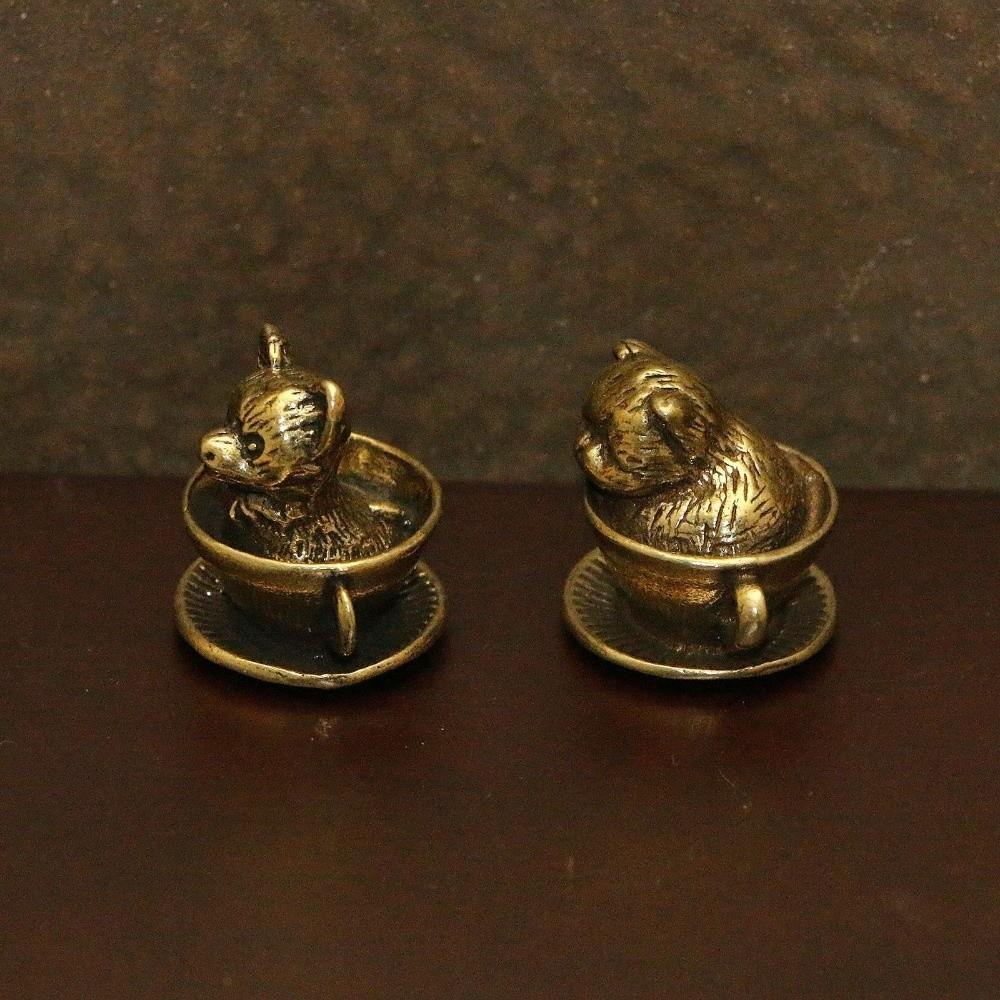 2pcs Exquisite Mini Coffee Cup Pet Figurines Brass Copper Carving Coffee Cup Pet Statue Cat Dog Sculpture Desk Ornaments