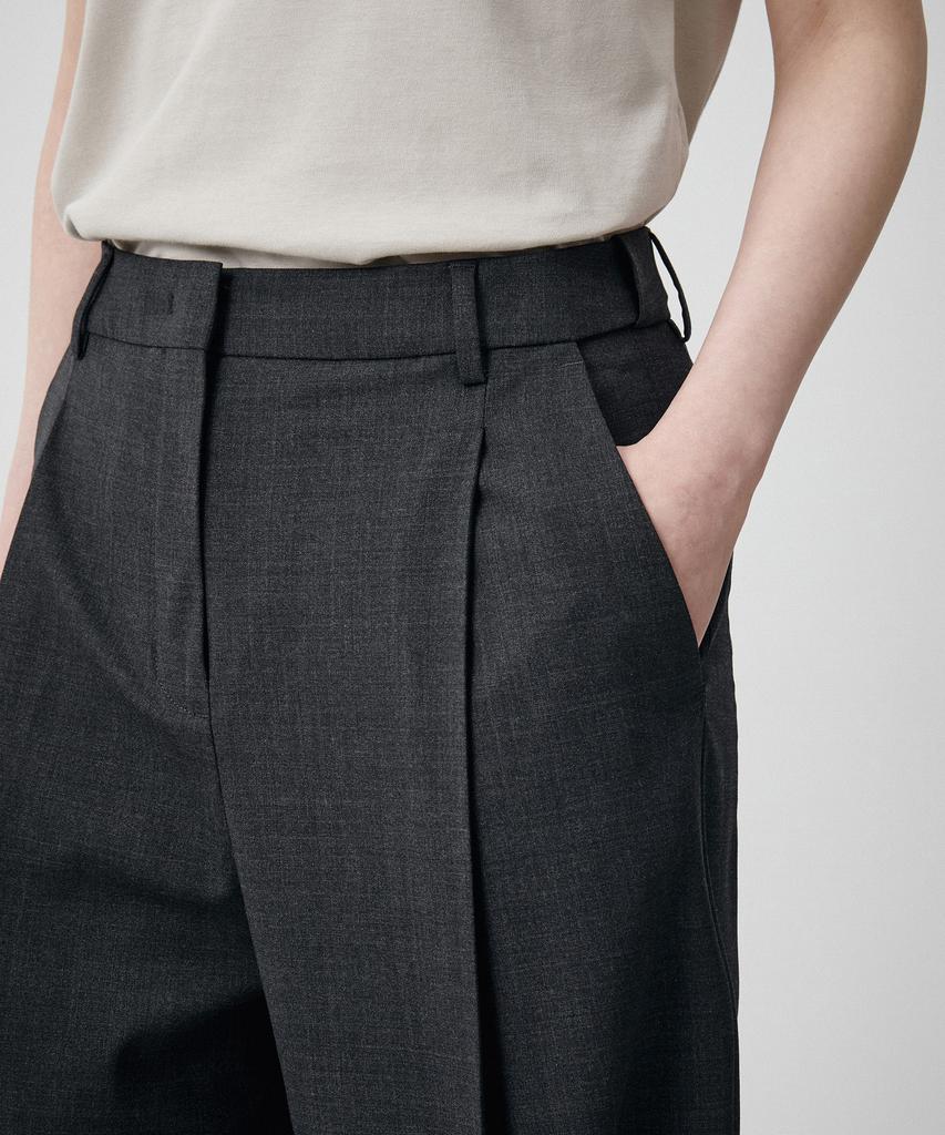 MUSINSA STANDARD WOMAN Women'S Summer Wool One-Pleat Wide Hidden Elastic Waist Slacks [Charcoal Gray]