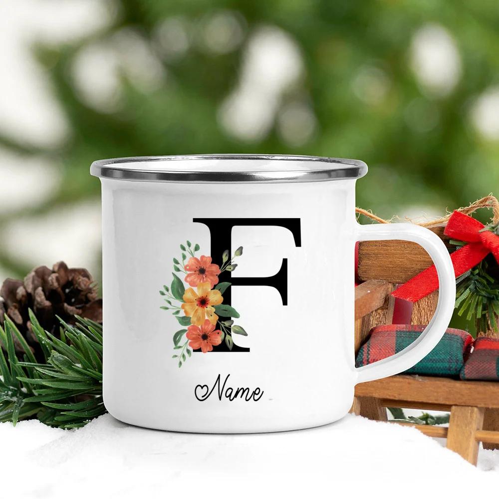 Personalisierte Namens Emailletasse Benutzerdefinierte Blume Buchstabe Alphabet Tasse Camping Henkel Kaffee Tee Milch Tassen Festliche Geburtstagsgeschenke