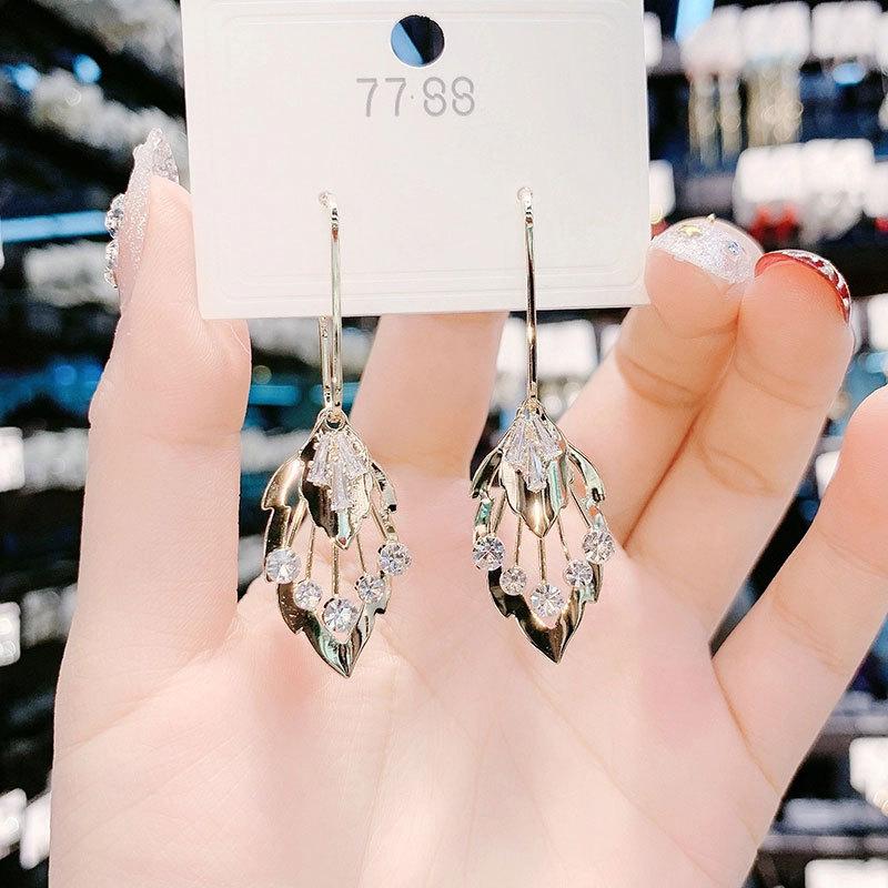 Women Earring Geometric Leaf Earrings Zircon Super Flash