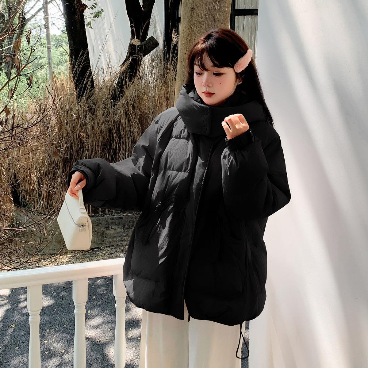 

Женская куртка-пуховик свободного покроя осень-зима верхняя одежда с капюшоном белый утиный пух короткое пальто XL чёрный