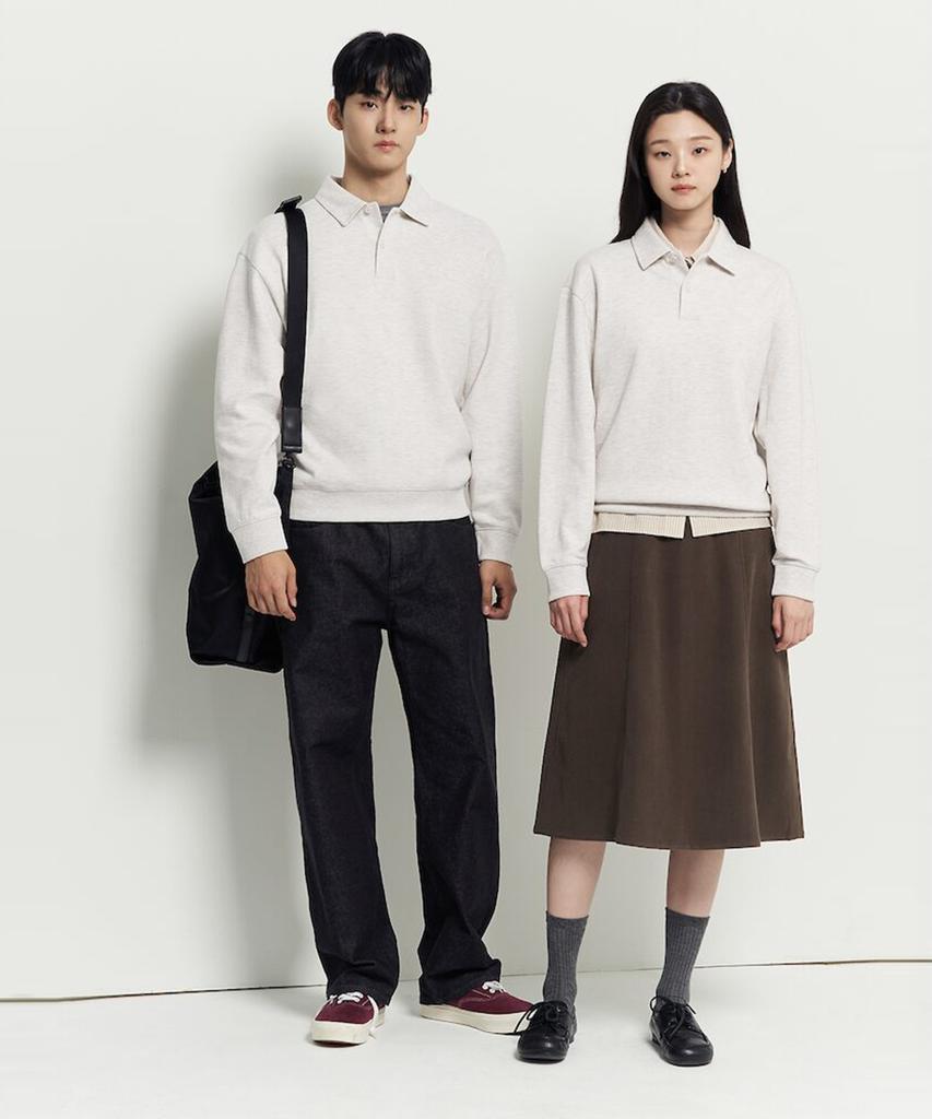 Binpolmen Double Knit Collared Sweatshirt Ivory