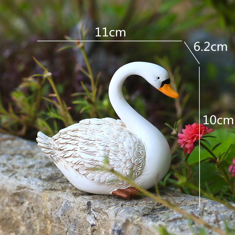 Simulation Animal Resin Crafts Ornaments Swan Statue Garden Outdoor Pond Animal Figures  Home Decoration Accessories Plant Pots