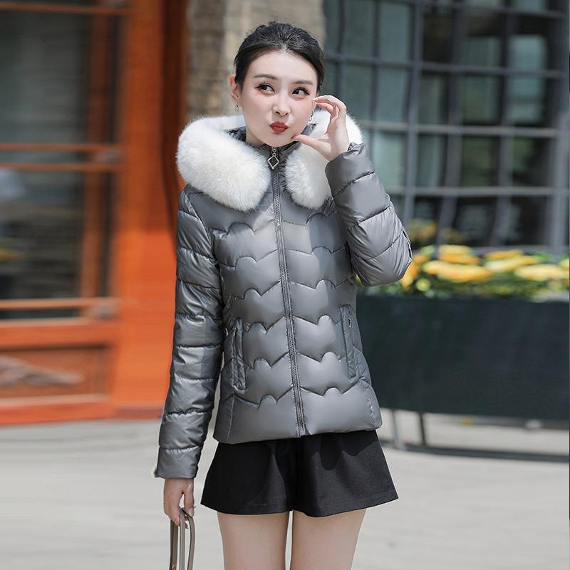 New Women's Padded Jacket Short Jacket Large Fur Collar Hooded Women's Padded Jacket Women's Large Size Padded Jacket