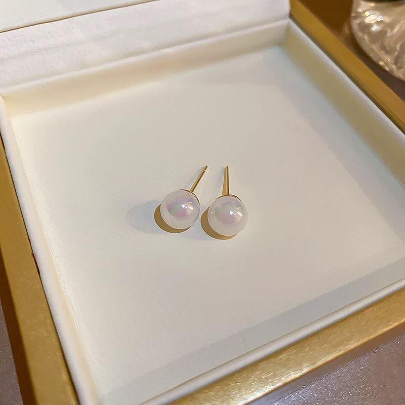 Korean Luxury Mermaid Pearl Earrings: Elegant, High-End, and Versatile Statement Ear Buckles