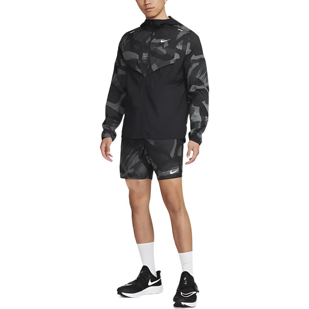 Nike Freizeitshorts Herren Schwarz Mittel DQ4727-010