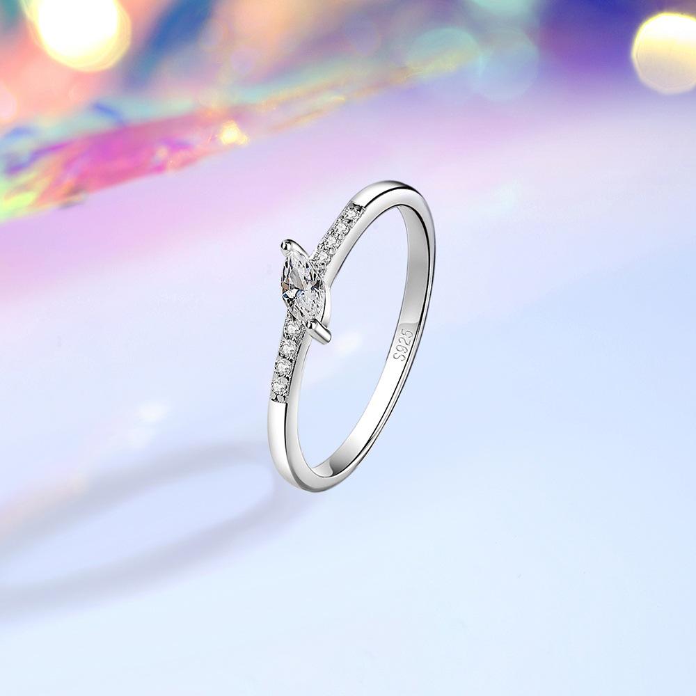 S925 Sterling Silver Marquise Cut Diamond Ring: Minimalist European & American Style, High-End Light Luxury Jewelry for Women.