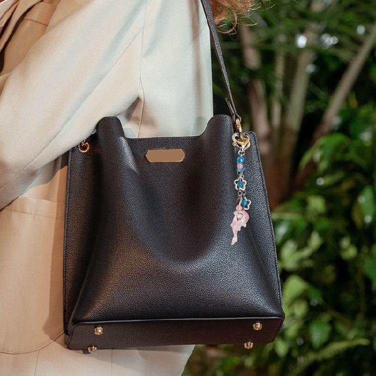 Whale Pendant Beaded Keychain Ocean Animal Keyring Mobile Phone Accessories Fashionable Cellphone Lanyard Decoration