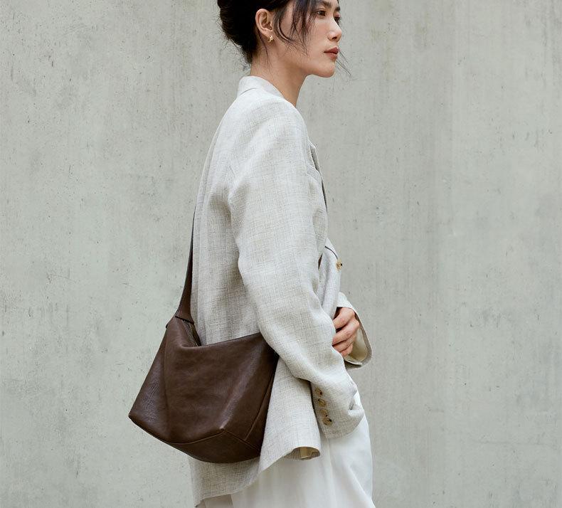 Qiu Zhen Genuine Leather Hobo Bag – Versatile, High-End Shoulder Bag for Women