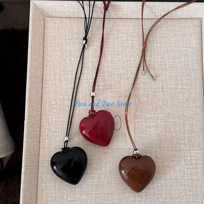 HX6F Birthday Present Large Heart Necklace Charm Stylish Women's Neck Chain Accessory