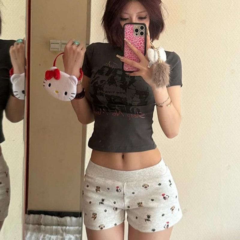 

2026 Summer Korean Style Cartoon Print Mid-High Waist Women s Casual Shorts XL (recommended 115-130 jin)