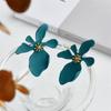 Pinkdudu Exaggerated White Flower Stud Earrings Green White Flower Stud Earrings Simple Casual Jewelry OG091